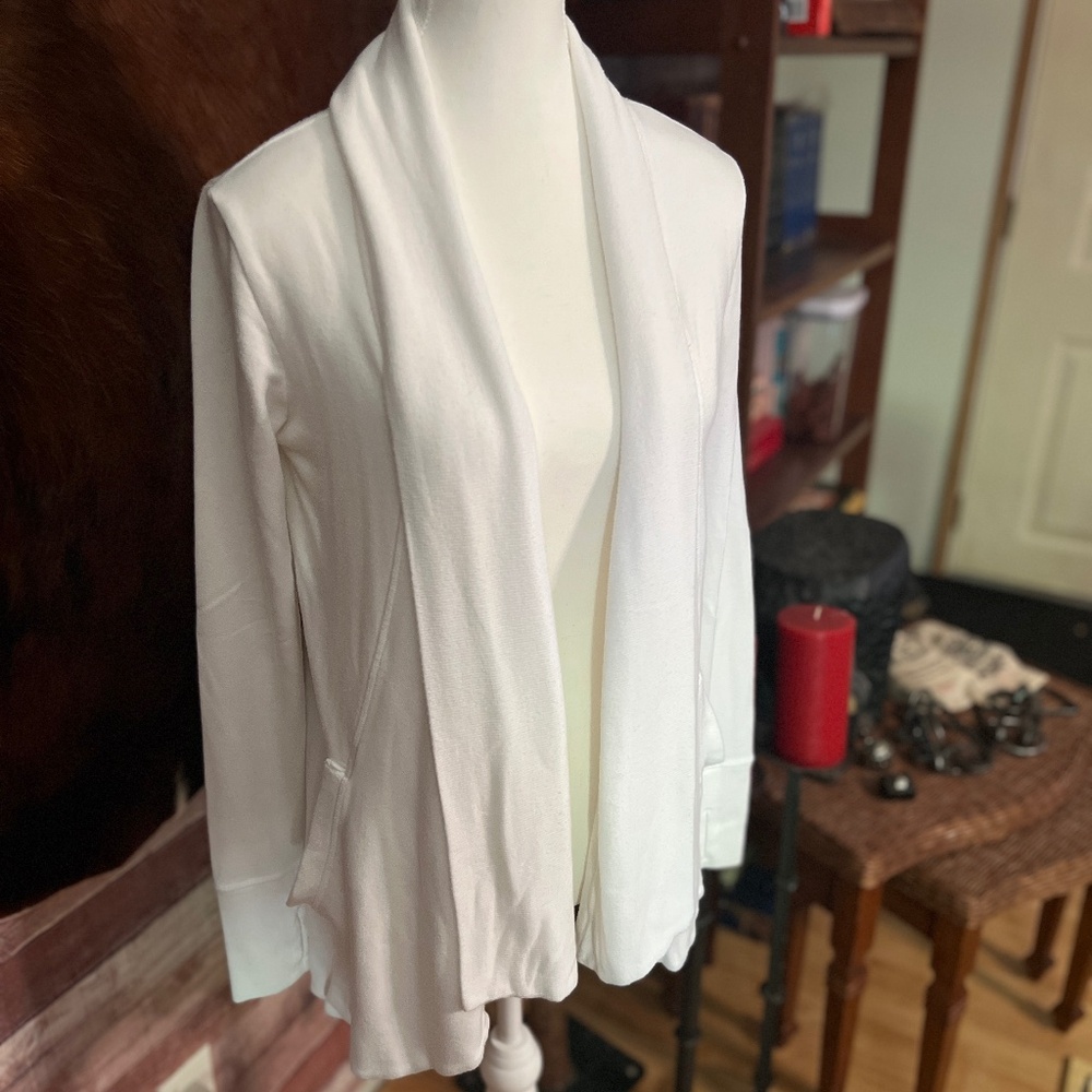 Athleta White Long-Sleeve Open Sweater – Size XS